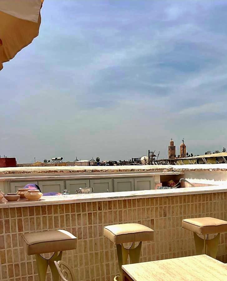Bed and Breakfast Le Singe Rose Marrakesh Esterno foto