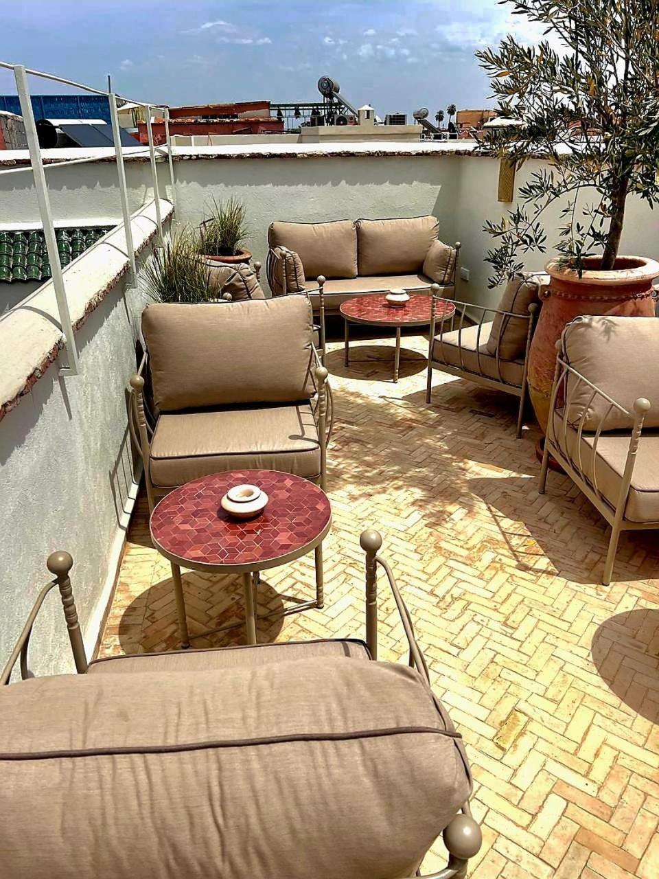 Bed and Breakfast Le Singe Rose Marrakesh Esterno foto