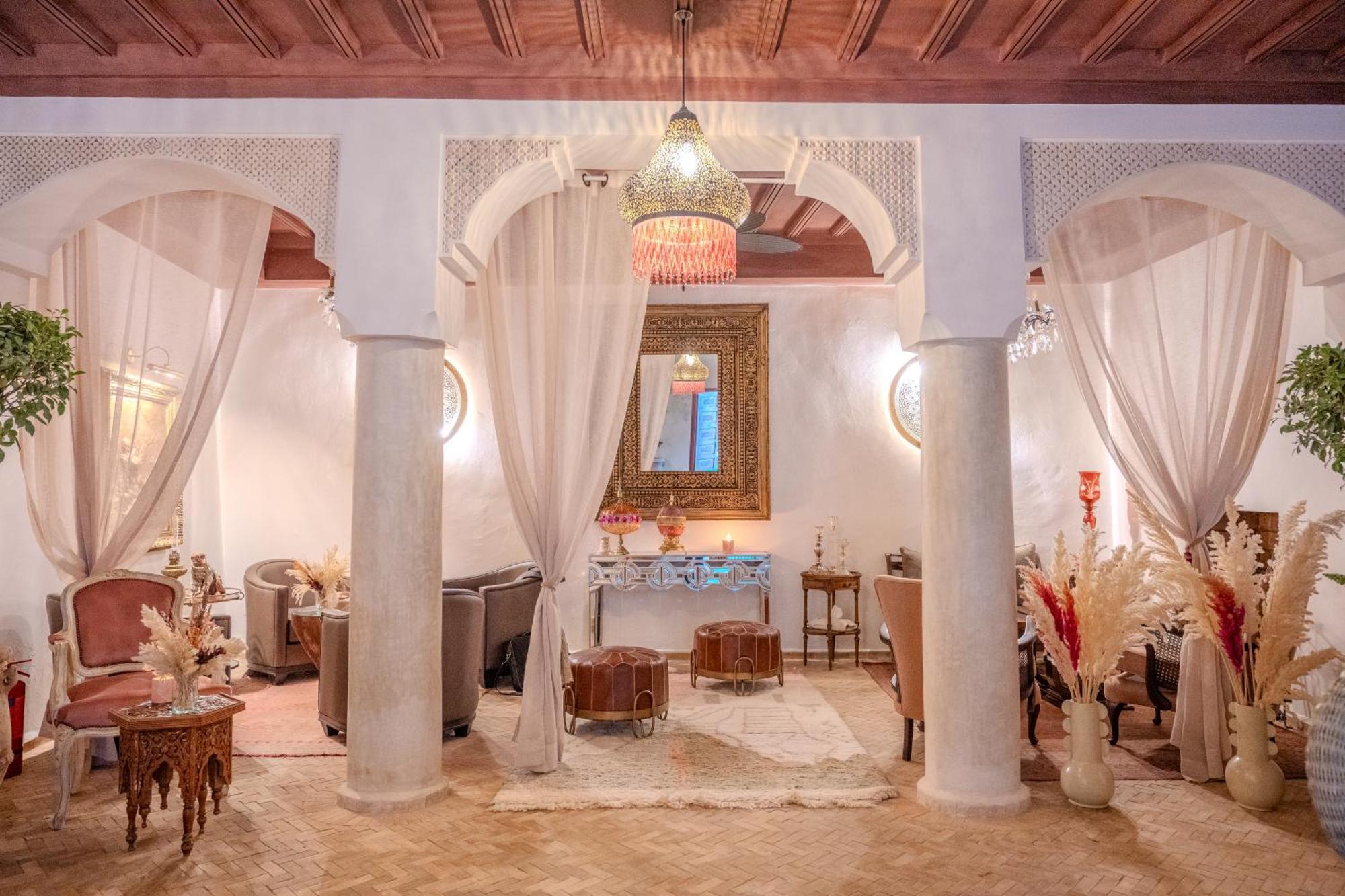 Bed and Breakfast Le Singe Rose Marrakesh Esterno foto